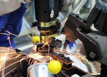 激光防護(hù)問(wèn)題在國(guó)外是如何對(duì)待的？