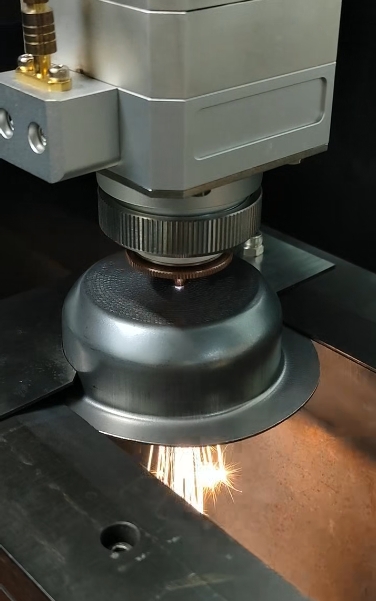 鈦杯、鈦鍋、鈦合金材料激光打孔切割